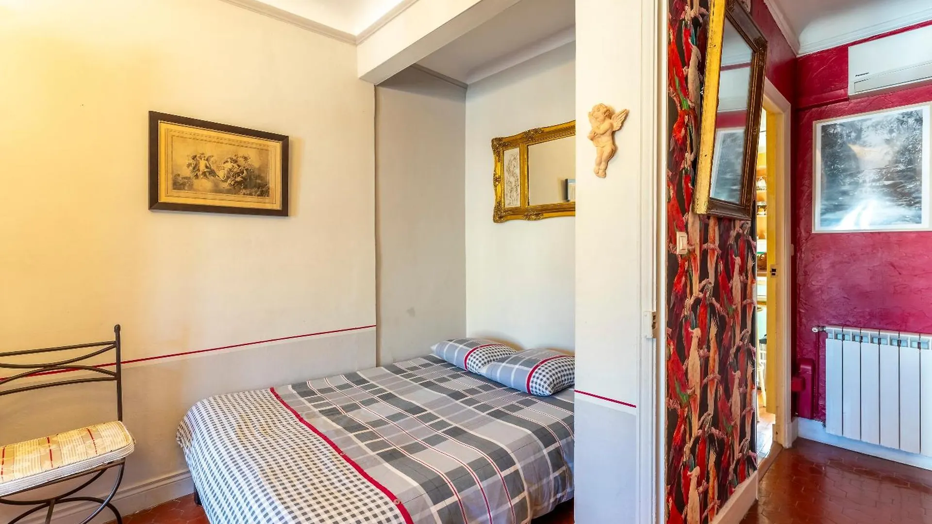 Apartment Appart Face Au Palais Des Papes Avignon France